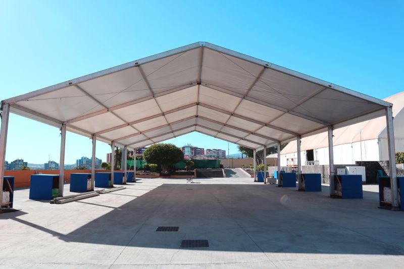 outdoor structure construction